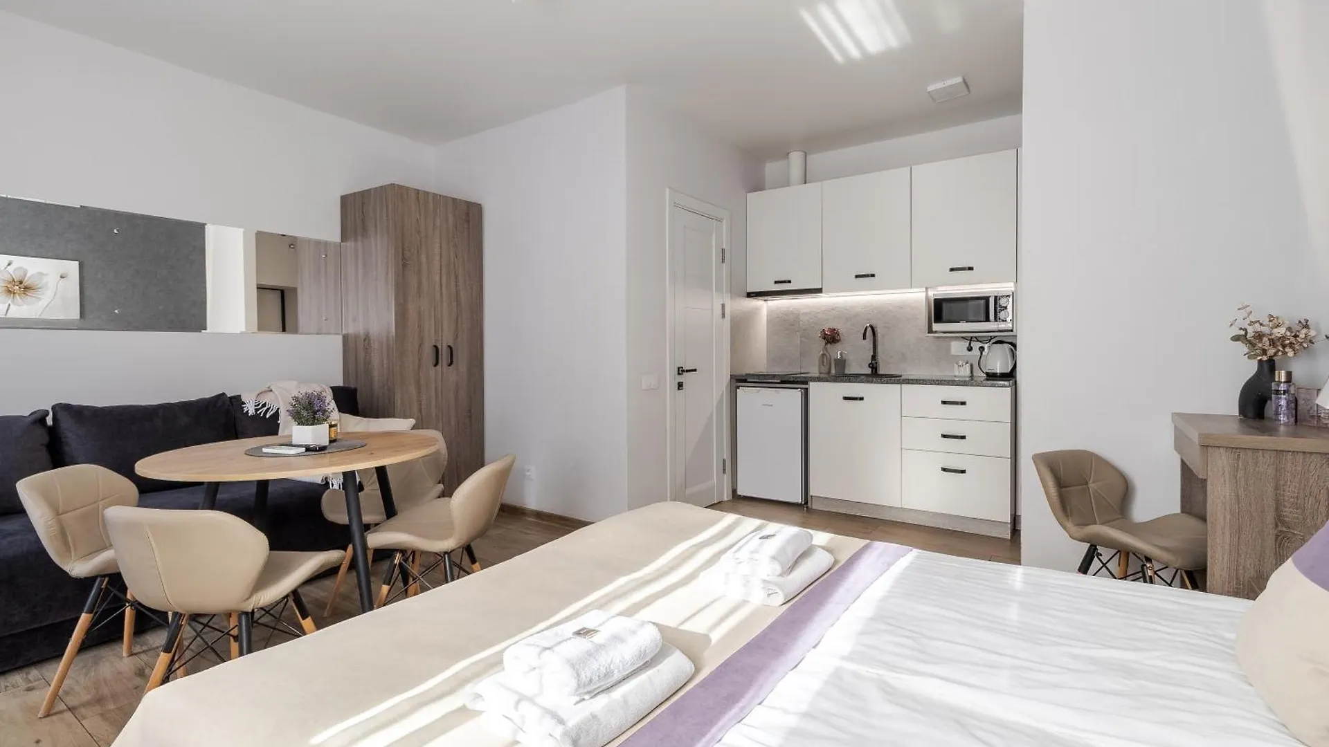 Appartement DeMar Apart Violet Lviv